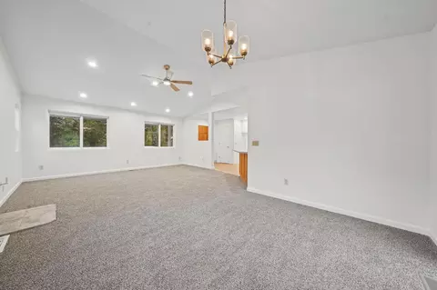 Living - 18345 Sugar Loaf Rd, Jackson, CA 95642 photo 11 of 17