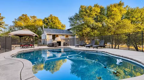 Exterior - 18345 Sugar Loaf Rd, Jackson, CA 95642 photo 6 of 18