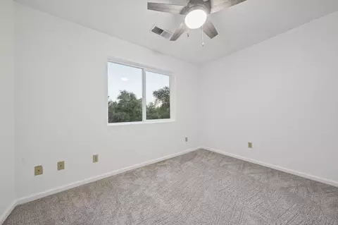 Bedroom - 18345 Sugar Loaf Rd, Jackson, CA 95642 photo 6 of 16