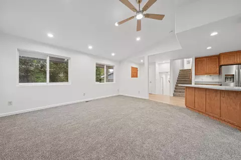 Living - 18345 Sugar Loaf Rd, Jackson, CA 95642 photo 4 of 17