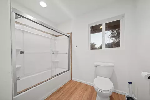 Bath - 18345 Sugar Loaf Rd, Jackson, CA 95642 photo 6 of 7