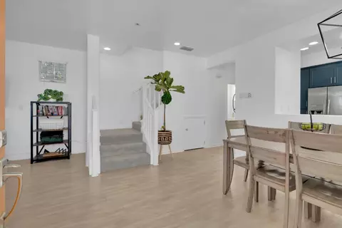 Entry Way - 1045 Sanderling Dr, Hercules, CA 94547 photo 1 of 5