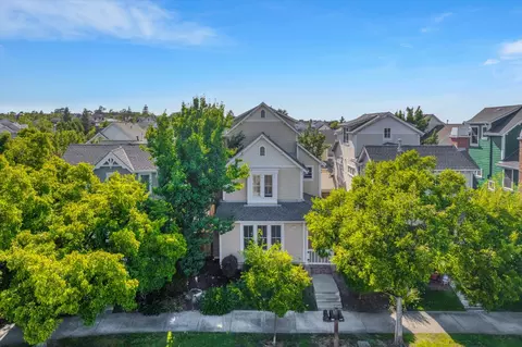 View/Area - 1045 Sanderling Dr, Hercules, CA 94547 photo 4 of 8