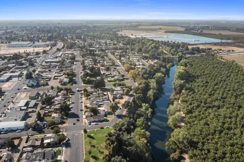View/Area - 3336 Riverside Dr, Riverbank, CA 95367 photo 6 of 11