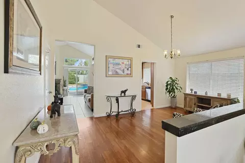 Entry Way - 1885 Foxwood Dr, Tracy, CA 95376 photo 1 of 6