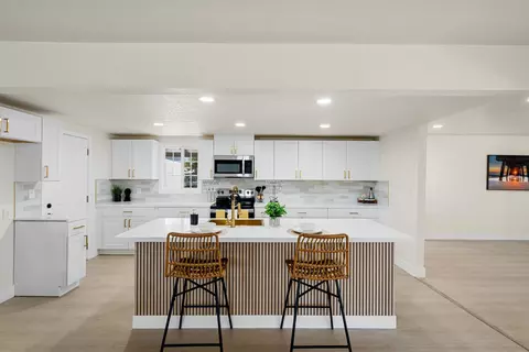 Kitchen - 1429 Brannon Ave, Modesto, CA 95350 photo 3 of 3
