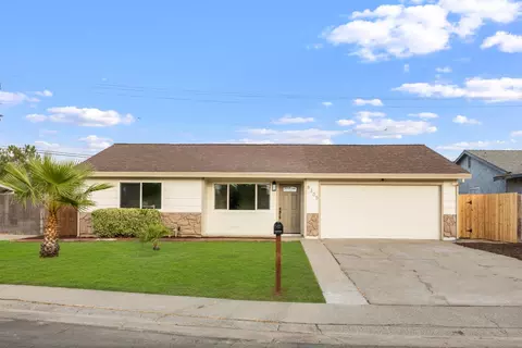 8305 Fieldpoppy Cir, Sacramento, CA 95828