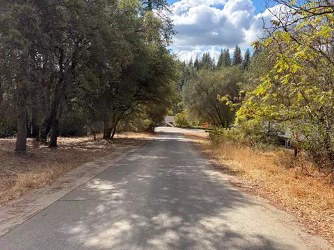 860 Poverty Hill Dr, Placerville, CA 95667 photo 22