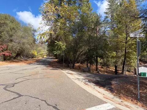 860 Poverty Hill Dr, Placerville, CA 95667 photo 23