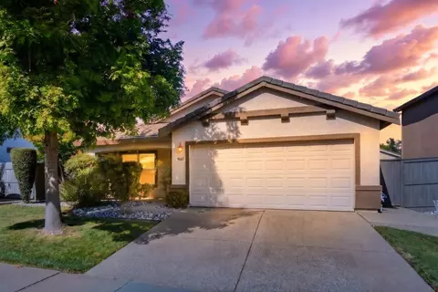 9660 Flame Tokay Way, Elk Grove, CA 95624