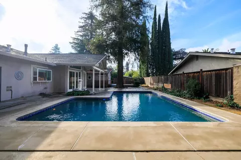 Exterior - 3547 Wycliffe Dr, Modesto, CA 95355 photo 13 of 18