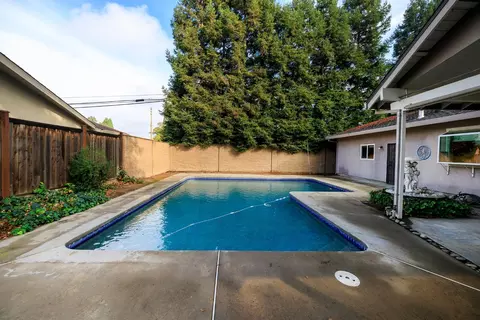 Exterior - 3547 Wycliffe Dr, Modesto, CA 95355 photo 16 of 18