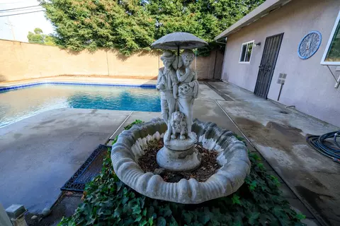 Exterior - 3547 Wycliffe Dr, Modesto, CA 95355 photo 17 of 18