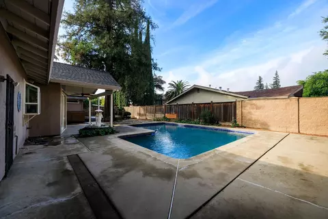 Exterior - 3547 Wycliffe Dr, Modesto, CA 95355 photo 12 of 18