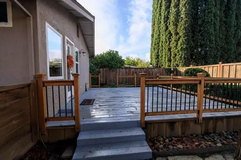 Exterior - 3547 Wycliffe Dr, Modesto, CA 95355 photo 4 of 18