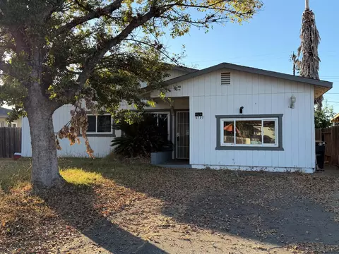 5717 Georgia Dr, North Highlands, CA 95660