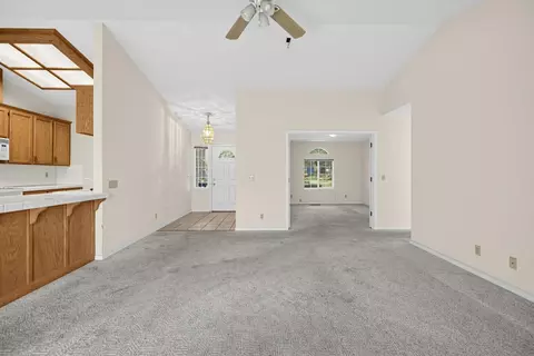 Living - 746 Arbona Cir, Sonora, CA 95370 photo 6 of 7