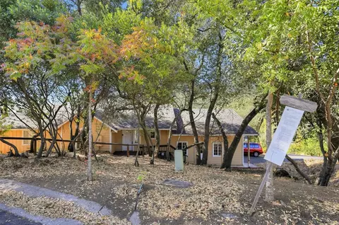 Exterior - 746 Arbona Cir, Sonora, CA 95370 photo 4 of 7