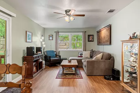 Living - 6504 Green Leaf Ln, Foresthill, CA 95631 photo 3 of 6