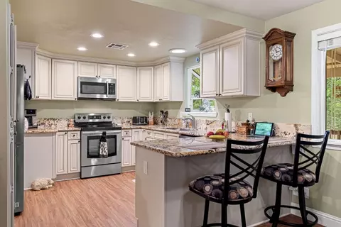 Kitchen - 6504 Green Leaf Ln, Foresthill, CA 95631 photo 1 of 3