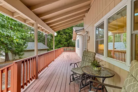 Exterior - 6504 Green Leaf Ln, Foresthill, CA 95631 photo 4 of 28