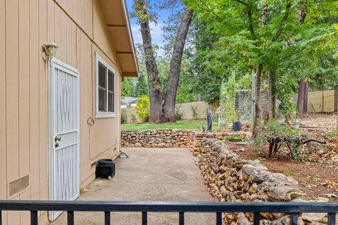 Exterior - 6504 Green Leaf Ln, Foresthill, CA 95631 photo 23 of 28