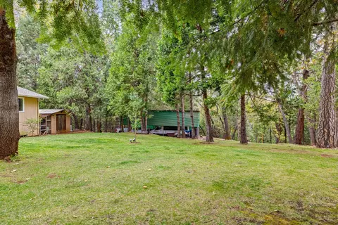 Exterior - 6504 Green Leaf Ln, Foresthill, CA 95631 photo 10 of 28