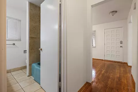 Entry Way - 1705 Timothy Ave, Modesto, CA 95350 photo 1 of 1