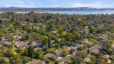 View/Area - 8627 Pendleton Dr, Granite Bay, CA 95746 photo 4 of 12