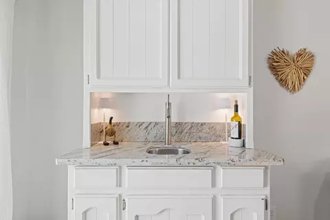 Kitchen - 8627 Pendleton Dr, Granite Bay, CA 95746 photo 4 of 9