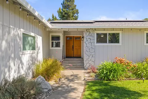 Exterior - 8627 Pendleton Dr, Granite Bay, CA 95746 photo 5 of 19