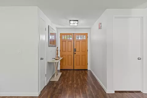 Entry Way - 8627 Pendleton Dr, Granite Bay, CA 95746 photo 2 of 5