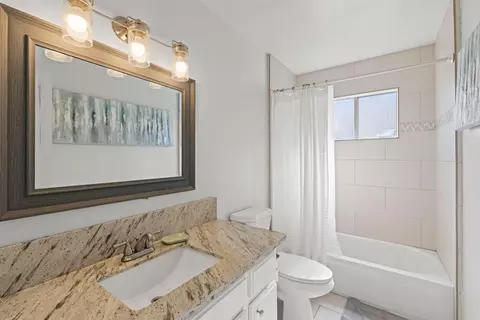 Bath - 8627 Pendleton Dr, Granite Bay, CA 95746 photo 1 of 4
