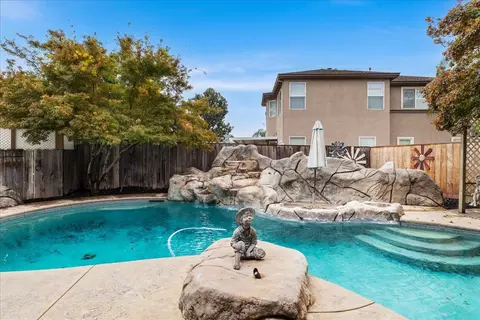 Exterior - 4112 Heritage Dr, Modesto, CA 95356 photo 16 of 23