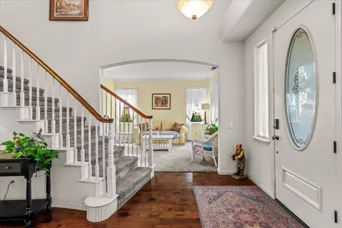 Entry Way - 4112 Heritage Dr, Modesto, CA 95356 photo 4 of 10