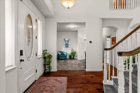Entry Way - 4112 Heritage Dr, Modesto, CA 95356 photo 5 of 10