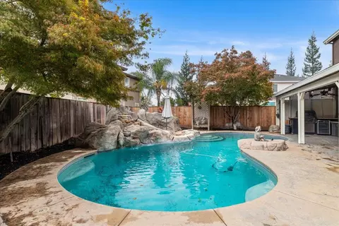 Exterior - 4112 Heritage Dr, Modesto, CA 95356 photo 20 of 23