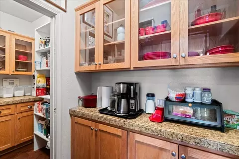 Kitchen - 4112 Heritage Dr, Modesto, CA 95356 photo 7 of 9