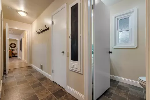 Entry Way - 116 N Rose St, Lodi, CA 95240 photo 3 of 7