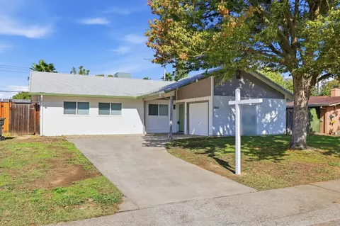 3641 Floral Dr, North Highlands, CA 95660