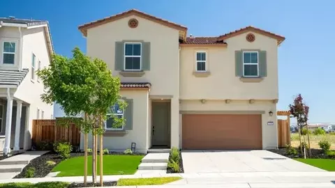 1210 N Robiolo Ln, Mountain House, CA 95391