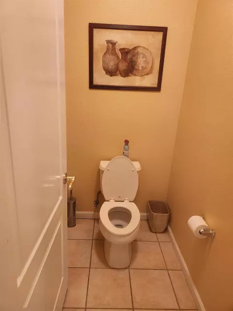 Bath - 172 Quail Meadow Ct, Copperopolis, CA 95228 photo 1 of 4