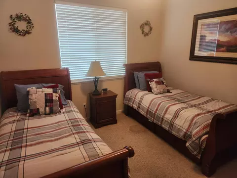 Bedroom - 172 Quail Meadow Ct, Copperopolis, CA 95228 photo 2 of 3