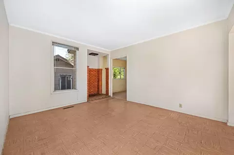 Living - 650 Leduc St, Grass Valley, CA 95945 photo 2 of 2