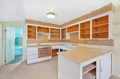 Kitchen - 650 Leduc St, Grass Valley, CA 95945 photo 2 of 2