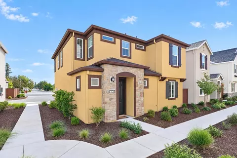 1674 Richie Ln, Woodland, CA 95776