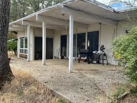 Exterior - 2610 Ranch Rd, Placerville, CA 95667 photo 5 of 13