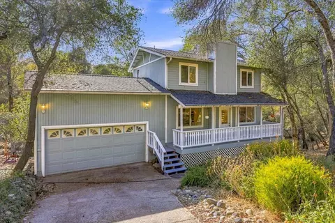 11654 Buckeye Cir, Penn Valley, CA 95946