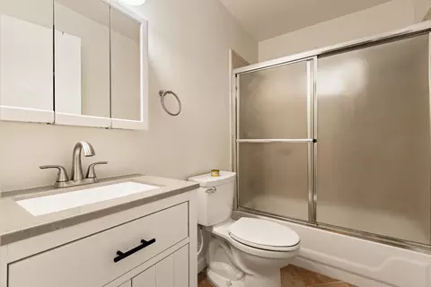 Bath - 34055 Alta Oaks Rd, Alta, CA 95701 photo 3 of 3