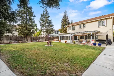 Exterior - 1220 E Springer Dr, Turlock, CA 95382 photo 5 of 10